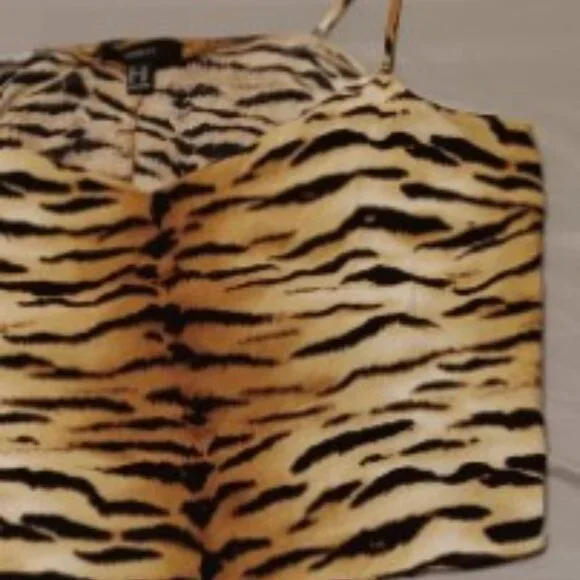 Tiger Striped Tank Top Women's 3XL Cropped w Adjustable Spaghetti Straps Cropped - Picture 10 of 10